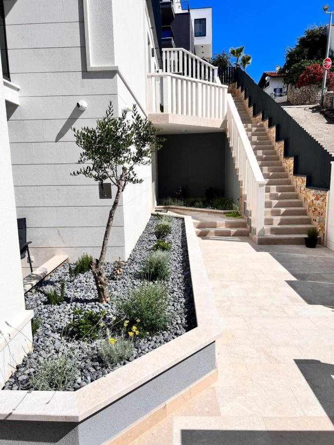 Čiovo Luxury Beachfront Villa Carlisa מראה חיצוני תמונה